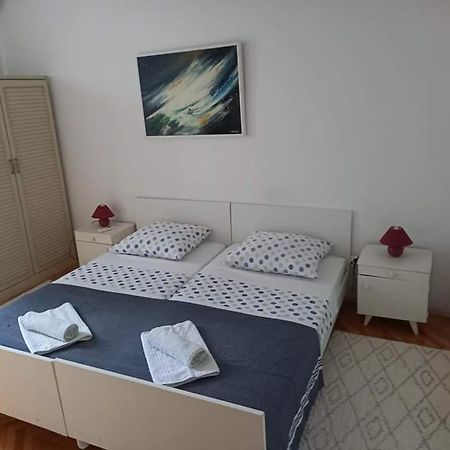 Апартаменты Studio Darija For 2 Persons S Terasom Wi-Fi & Parking Макарска Экстерьер фото